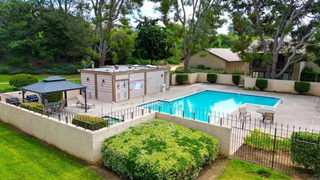 https://cdn.realtyfeed.com/cdn/127/306563887/82ea3adc504da92479ca7c0785410136.webp