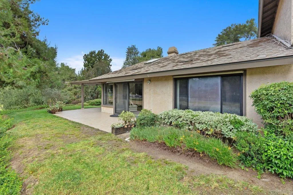 https://cdn.realtyfeed.com/cdn/127/306563887/8e4b553ca54bd3ea446d3c2594e38a10.webp