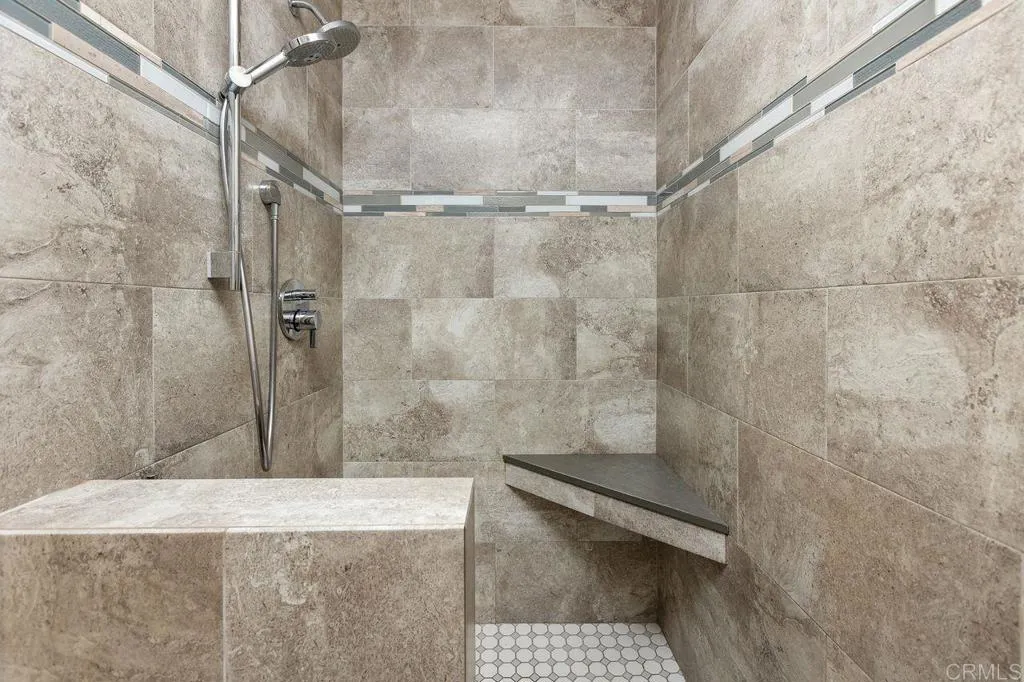 https://cdn.realtyfeed.com/cdn/127/306563887/b1db9aaaae24e10ba73527d789468b95.webp