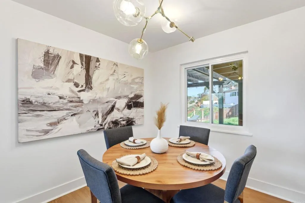 https://cdn.realtyfeed.com/cdn/127/306563890/039e955cb7d900754e6f28768dcc92a9.webp