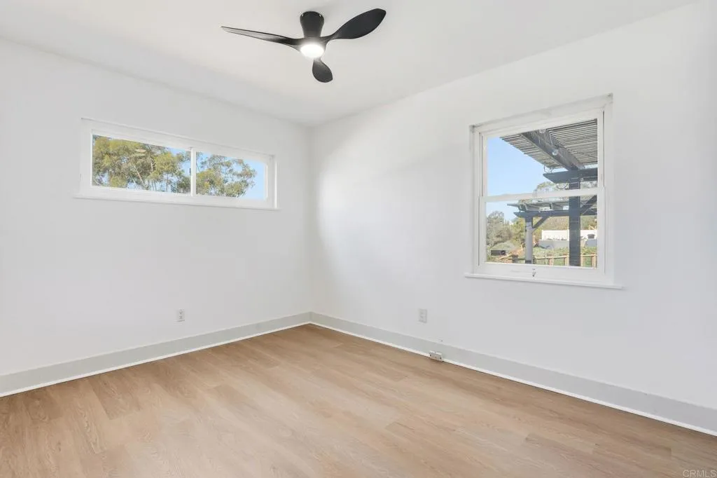 https://cdn.realtyfeed.com/cdn/127/306563890/8ac8fbbcdd355f42c9ce7d3a28bd035c.webp