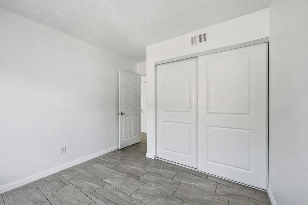 https://cdn.realtyfeed.com/cdn/127/306563925/6d6a8d0851e9b354ce0883ff67512dc7.webp