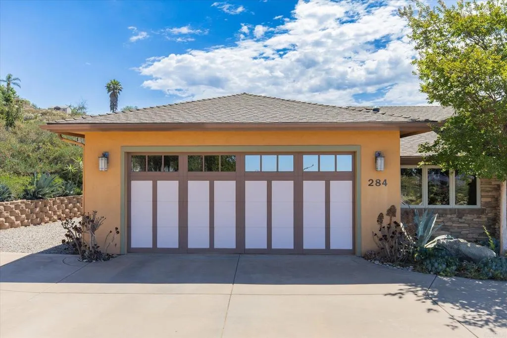 https://cdn.realtyfeed.com/cdn/127/306563942/d353cee40fb92298b0c3dc45290129ba.webp