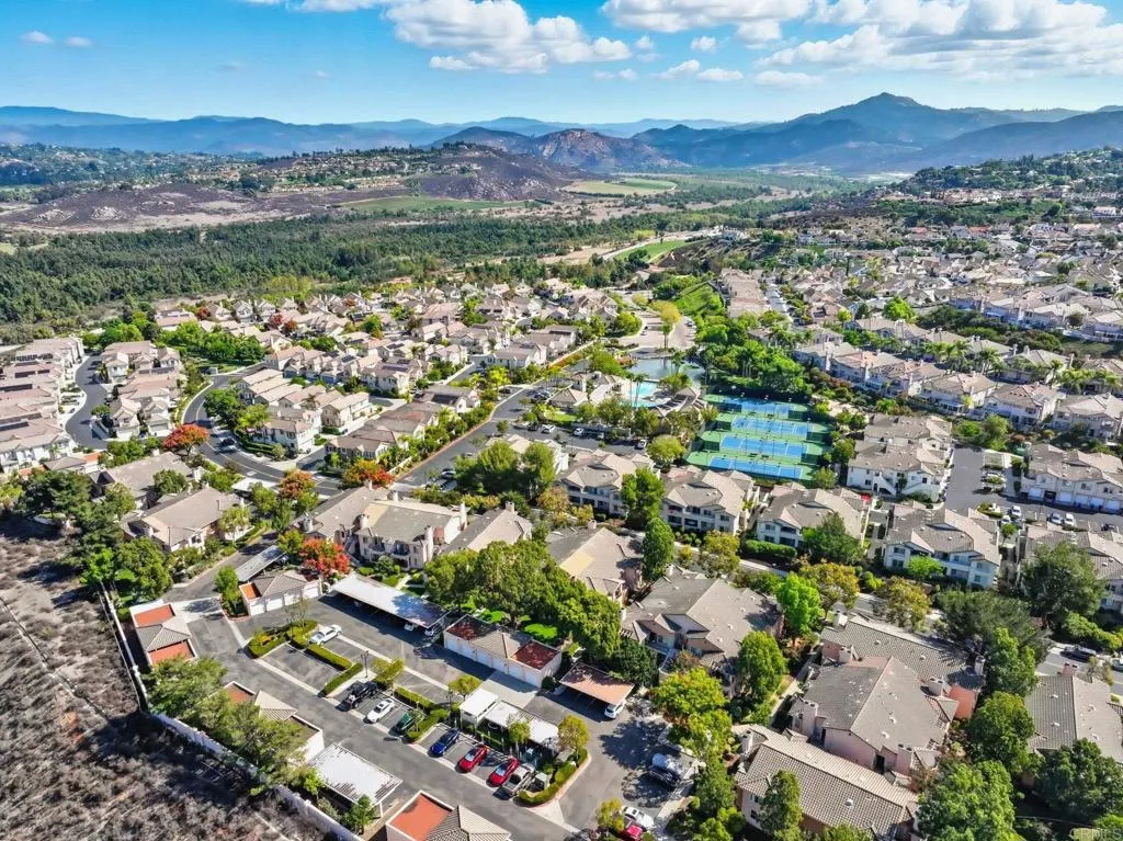 https://cdn.realtyfeed.com/cdn/127/306563944/01a1d0384a4c38af75e61305716e8edf.webp