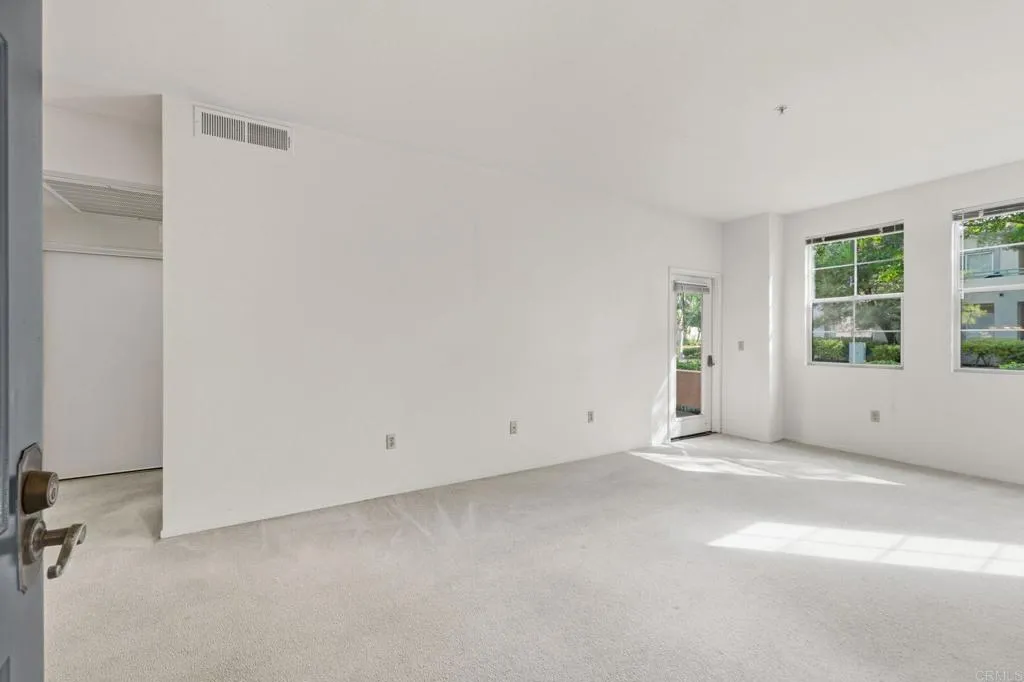 Photo #4: NDP2509842 Listing 