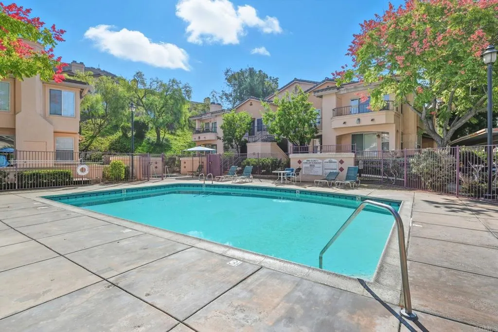 https://cdn.realtyfeed.com/cdn/127/306563944/cd5dc448c74b14d0b6aa98d5966708c3.webp