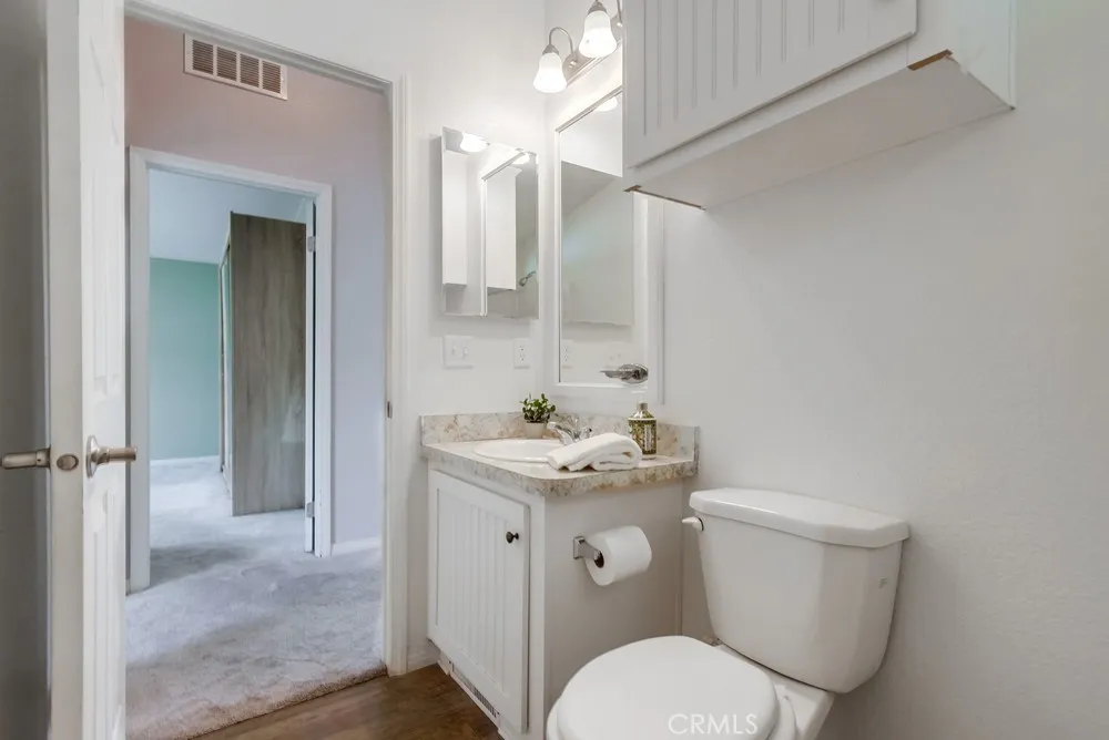 https://cdn.realtyfeed.com/cdn/127/306563985/96e8e99ea02b4cf61a3efe9b8380db46.webp