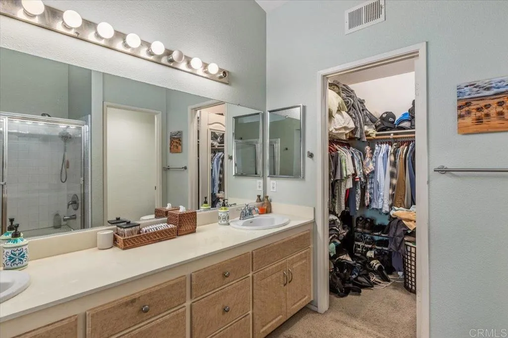 https://cdn.realtyfeed.com/cdn/127/306563997/68922e9b99ebde7e99c8f4cb0866048f.webp