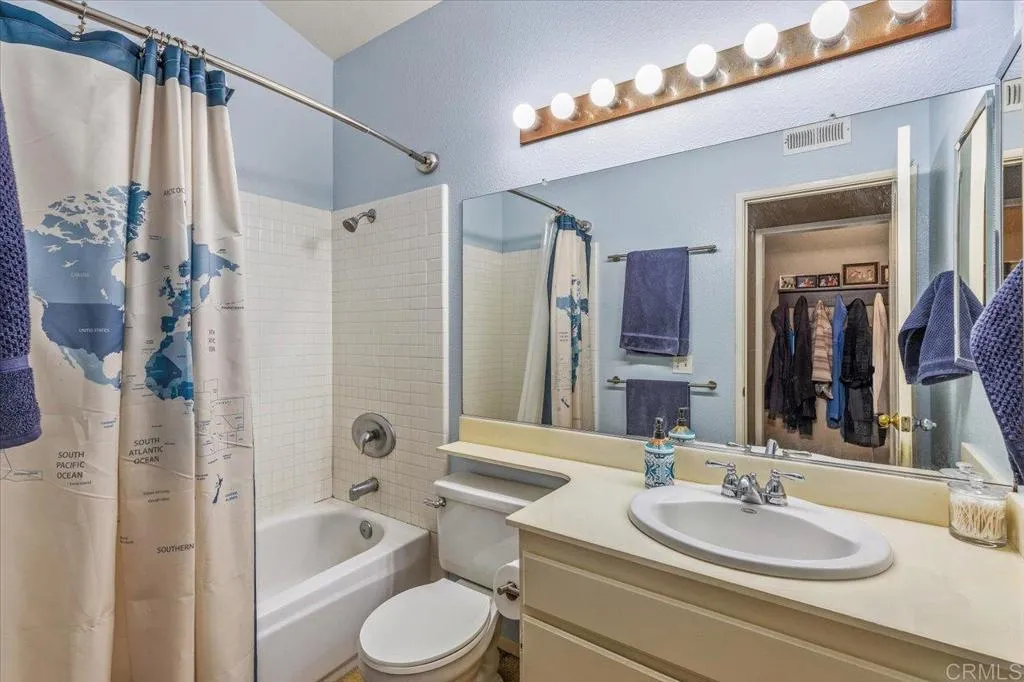 https://cdn.realtyfeed.com/cdn/127/306563997/6bd47a64d8f7952bbd993e3cde56a2a9.webp