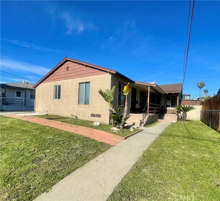 6007 W 86th Place, Los Angeles, CA 90045