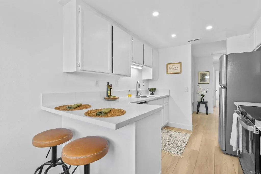 https://cdn.realtyfeed.com/cdn/127/306564044/2188ba79f92d9b94daeb067ef990e506.webp