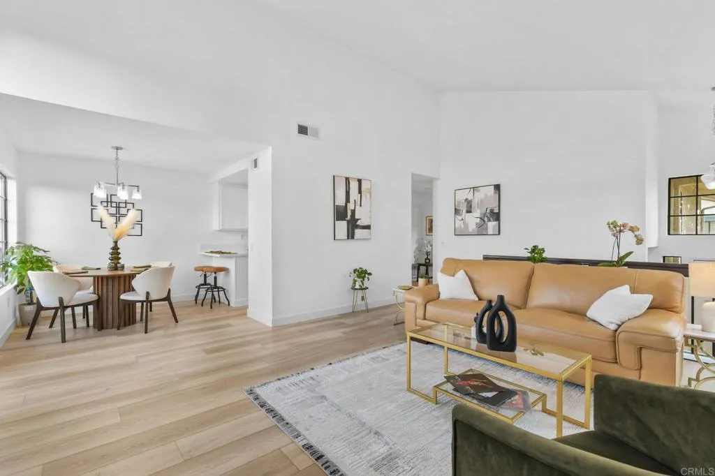 https://cdn.realtyfeed.com/cdn/127/306564044/96fe84cced716cb46d38e3c639c0031a.webp