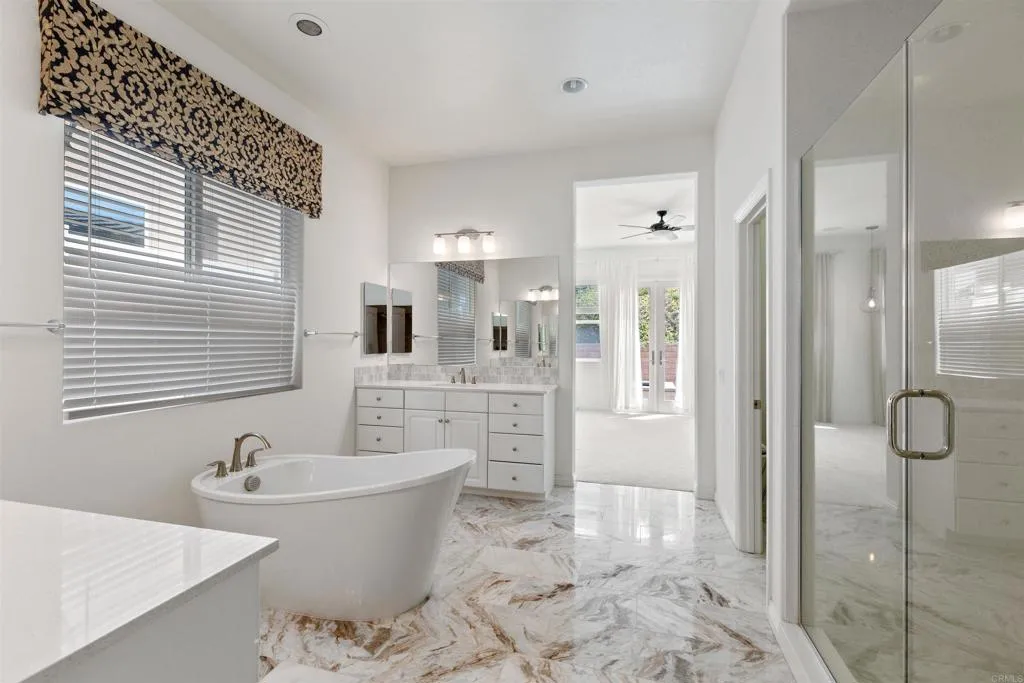 https://cdn.realtyfeed.com/cdn/127/306564084/2fade65389e69e8e7a32426030029e87.webp