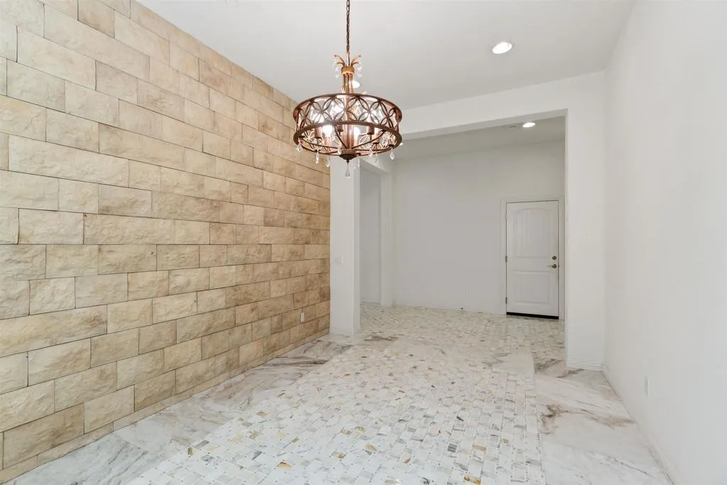 https://cdn.realtyfeed.com/cdn/127/306564084/cb63d653e6329ff7dba74f3ed099b26b.webp