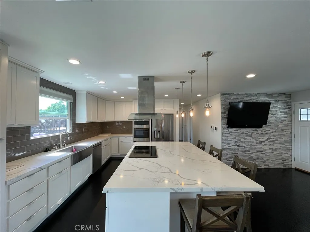 Huntington Beach, CA 92649