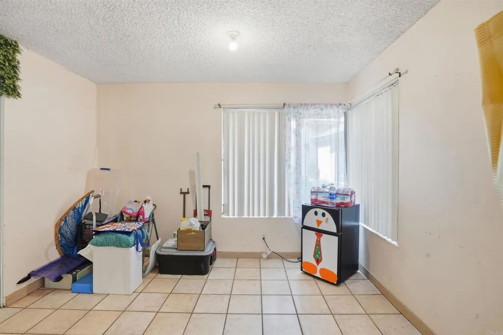 https://cdn.realtyfeed.com/cdn/127/306564156/ac98956830cc50879e6120ad04574b0d.webp