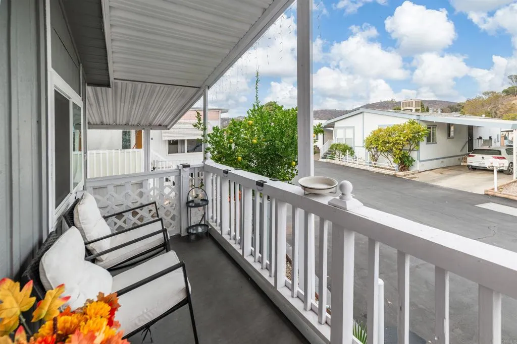 https://cdn.realtyfeed.com/cdn/127/306564186/371db2cc57b875d01ebf2d9397af0f18.webp