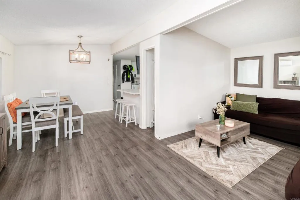 https://cdn.realtyfeed.com/cdn/127/306564186/3fac96fd222ce55c6ab7e337d637f90f.webp