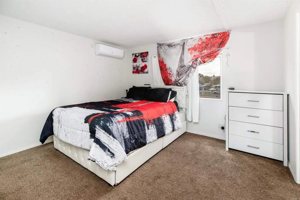 https://cdn.realtyfeed.com/cdn/127/306564186/ecaaa13b6c8d965f70dc84d58a3cf83d.webp