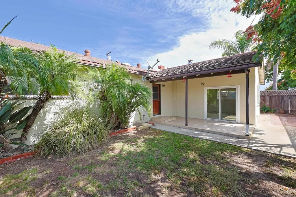 https://cdn.realtyfeed.com/cdn/127/306564202/da244beea31d57702e9b90049b317772.webp