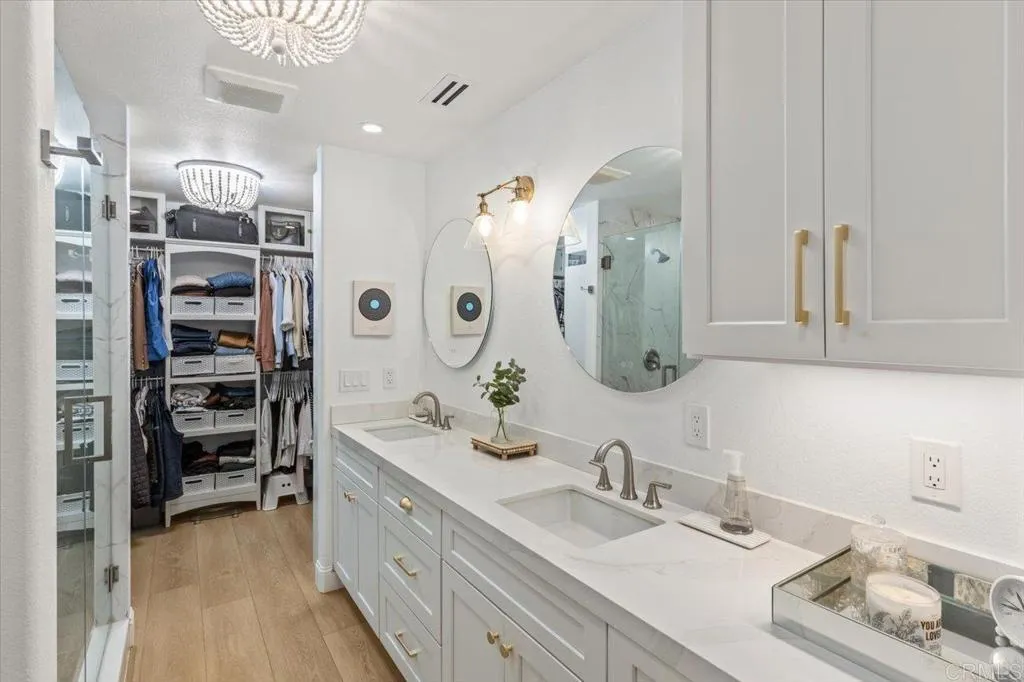 https://cdn.realtyfeed.com/cdn/127/306564205/644b3bb20c9a88bb761097c0f2493124.webp