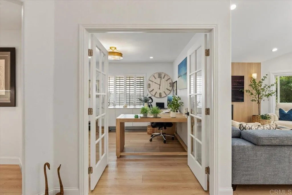 https://cdn.realtyfeed.com/cdn/127/306564205/95ffc42062a4d4bd1440a451e42dd2ce.webp
