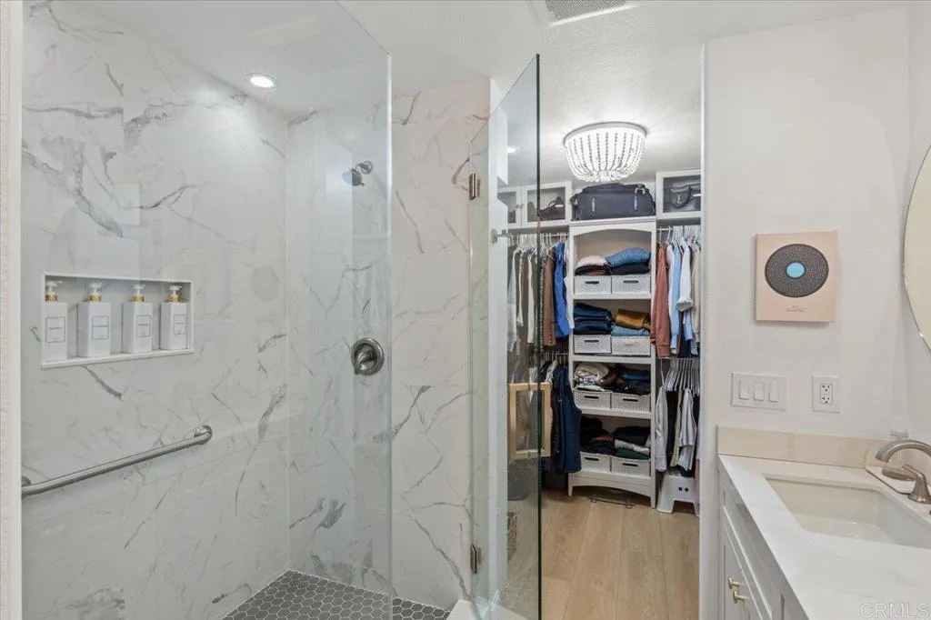 https://cdn.realtyfeed.com/cdn/127/306564205/d27a2c80e49f0954cc5a1b16e9f9e7e6.webp