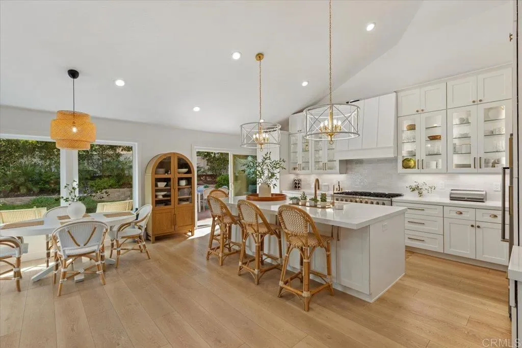 https://cdn.realtyfeed.com/cdn/127/306564205/e07b1a779e57a16ba5951ba049ed75e3.webp
