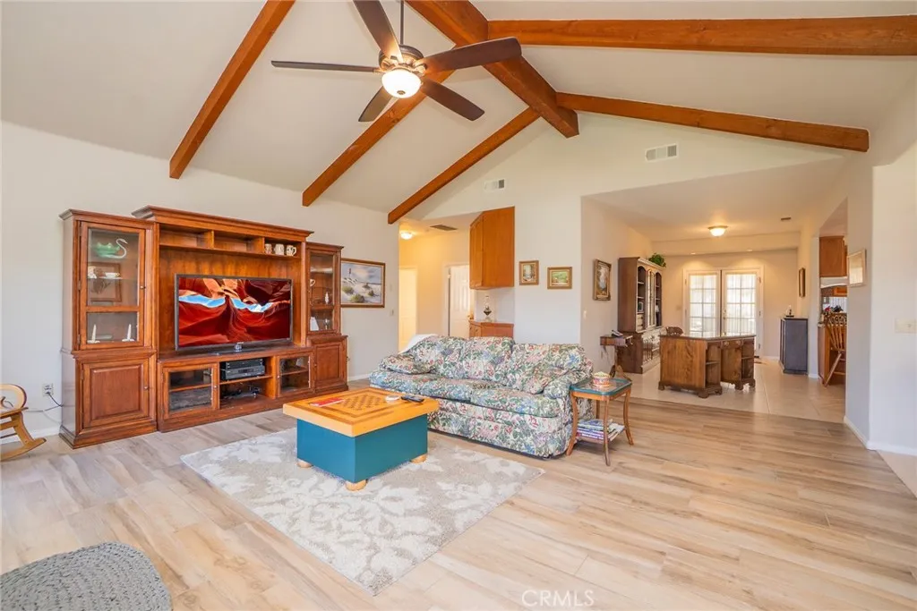 https://cdn.realtyfeed.com/cdn/127/306564307/37d7419a40dcd50fe7af8c8f08fff42e.webp