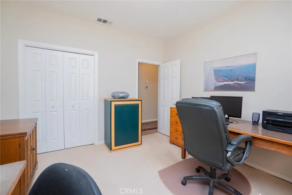 https://cdn.realtyfeed.com/cdn/127/306564307/66dd9729fd57e295cf5b14e54951a7e8.webp