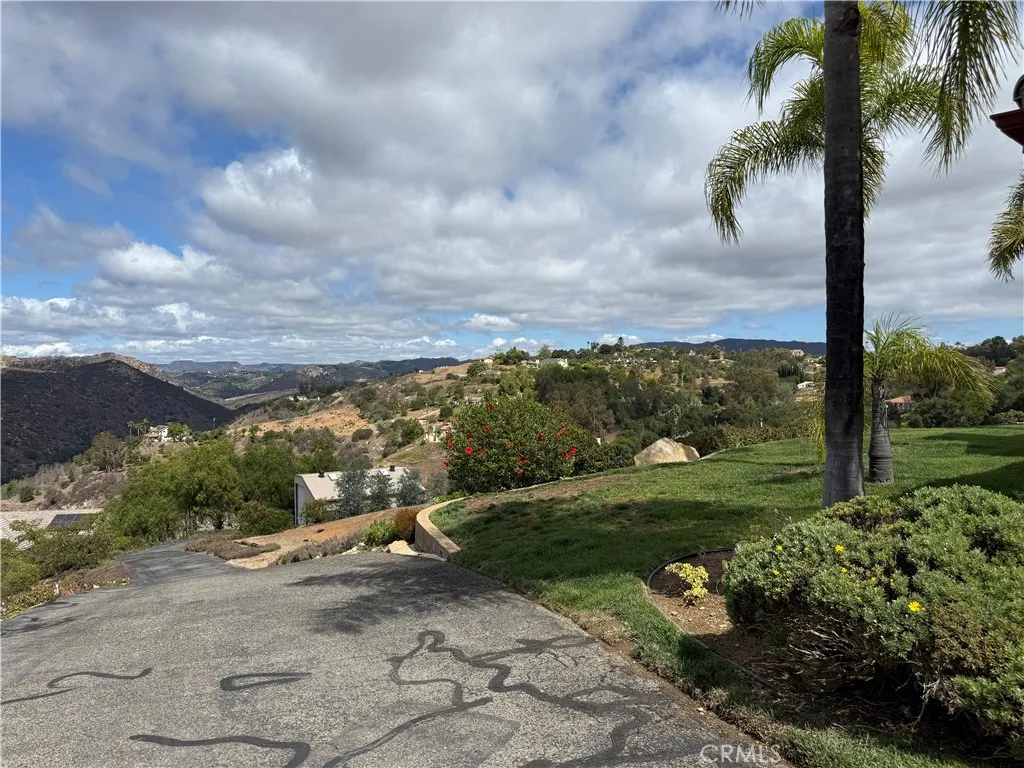https://cdn.realtyfeed.com/cdn/127/306564307/d0ea2877903ba0316f45f730c8cd74dd.webp