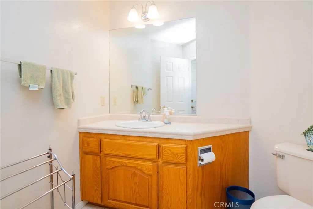 https://cdn.realtyfeed.com/cdn/127/306564307/ff5f297bad02c1c86f8e060f126aa19a.webp
