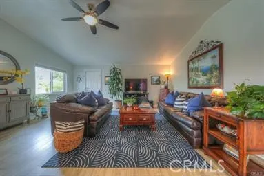 https://cdn.realtyfeed.com/cdn/127/306564328/314530ce9e9a9c91f7c9d72288b53cdc.webp