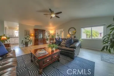 https://cdn.realtyfeed.com/cdn/127/306564328/96317769fbdb586064842aad9a4f5e23.webp