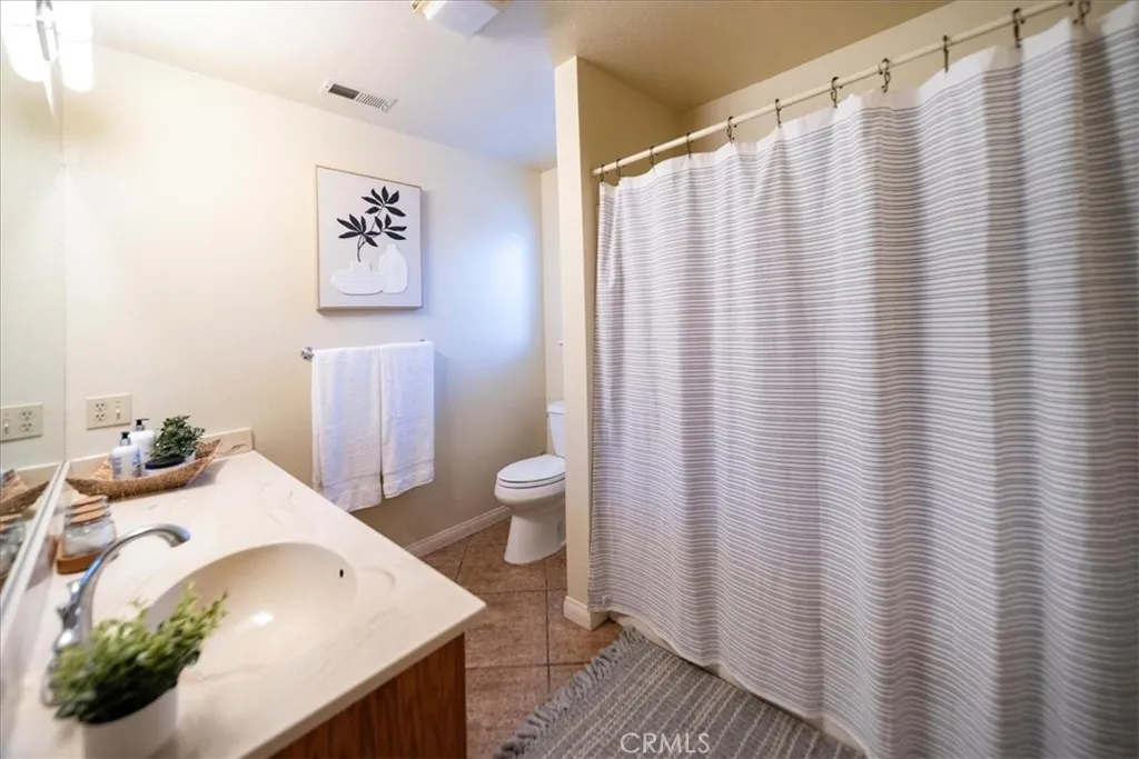 https://cdn.realtyfeed.com/cdn/127/306564348/14b9288fa0025e7f241734c484d7e202.webp