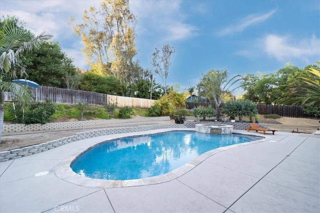 https://cdn.realtyfeed.com/cdn/127/306564348/4e2461ca6d4cf4dff61b840b50b99097.webp