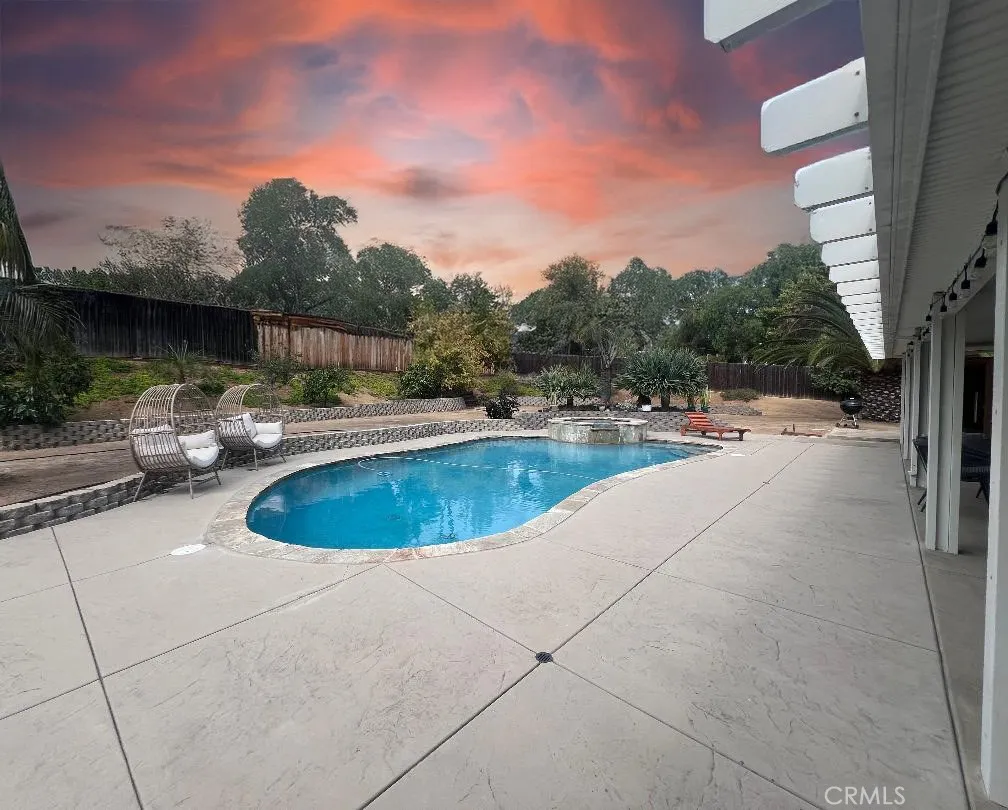 https://cdn.realtyfeed.com/cdn/127/306564348/6c093d6824cd59944f7f6517013e5ce3.webp
