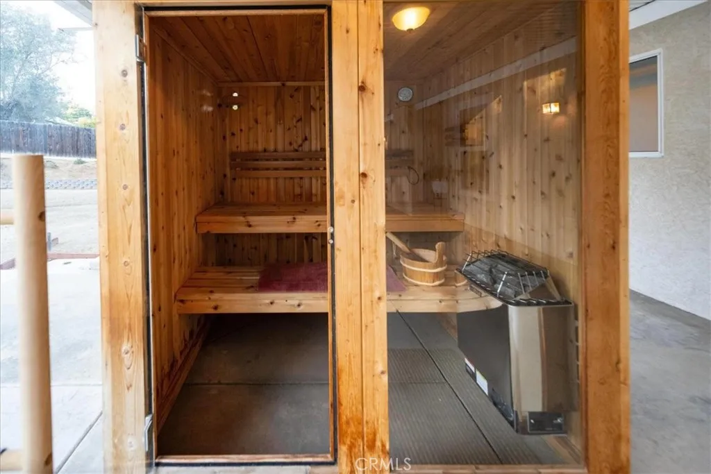 https://cdn.realtyfeed.com/cdn/127/306564348/b99b5254659f5a8c7a475b2ab98c99a9.webp