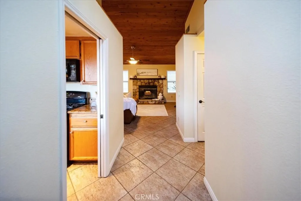 https://cdn.realtyfeed.com/cdn/127/306564348/e8746ba31d1e037b3de994cca428cea6.webp