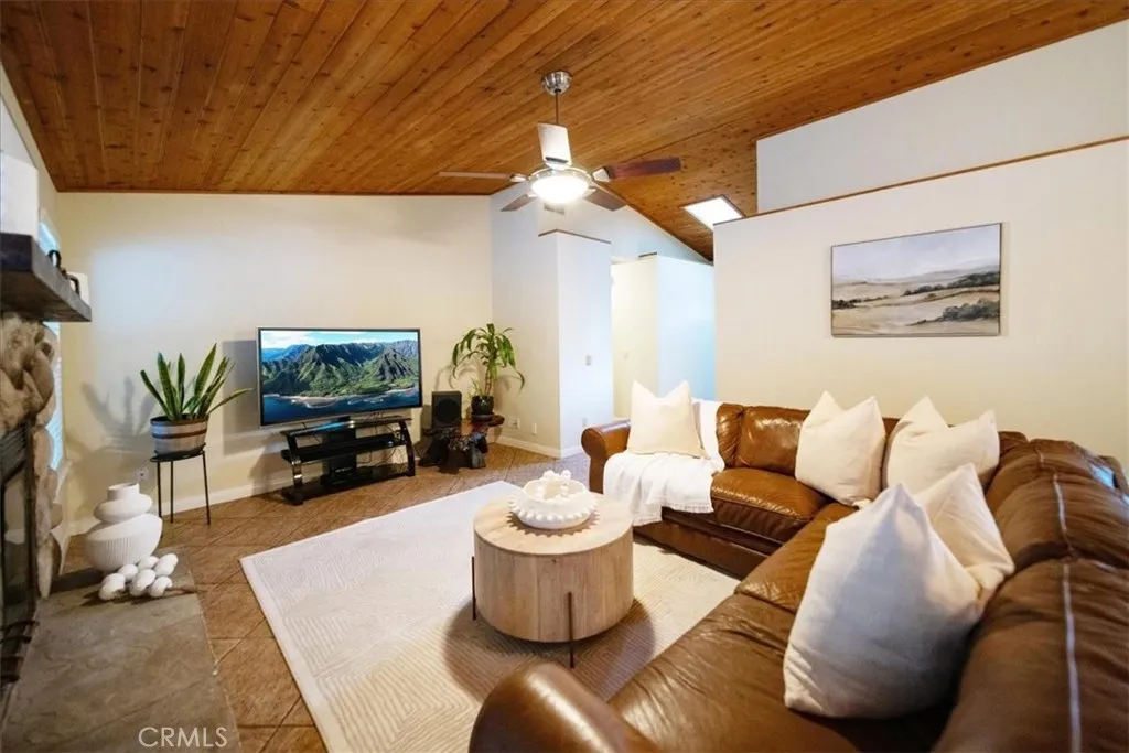 https://cdn.realtyfeed.com/cdn/127/306564348/f2dd0589034c54f16f7150b4d346b749.webp