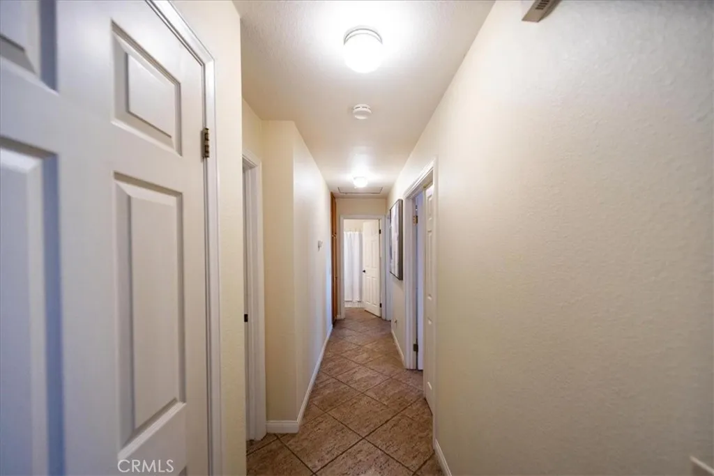 https://cdn.realtyfeed.com/cdn/127/306564348/f581c7bf81030fc8f222aa74cb7b6fc3.webp