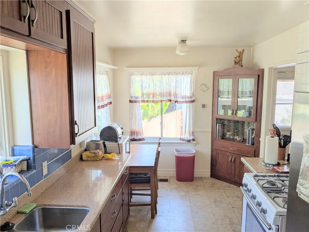 https://cdn.realtyfeed.com/cdn/127/306564376/b7cc7552cab909e2217e50e91f2fba6e.webp