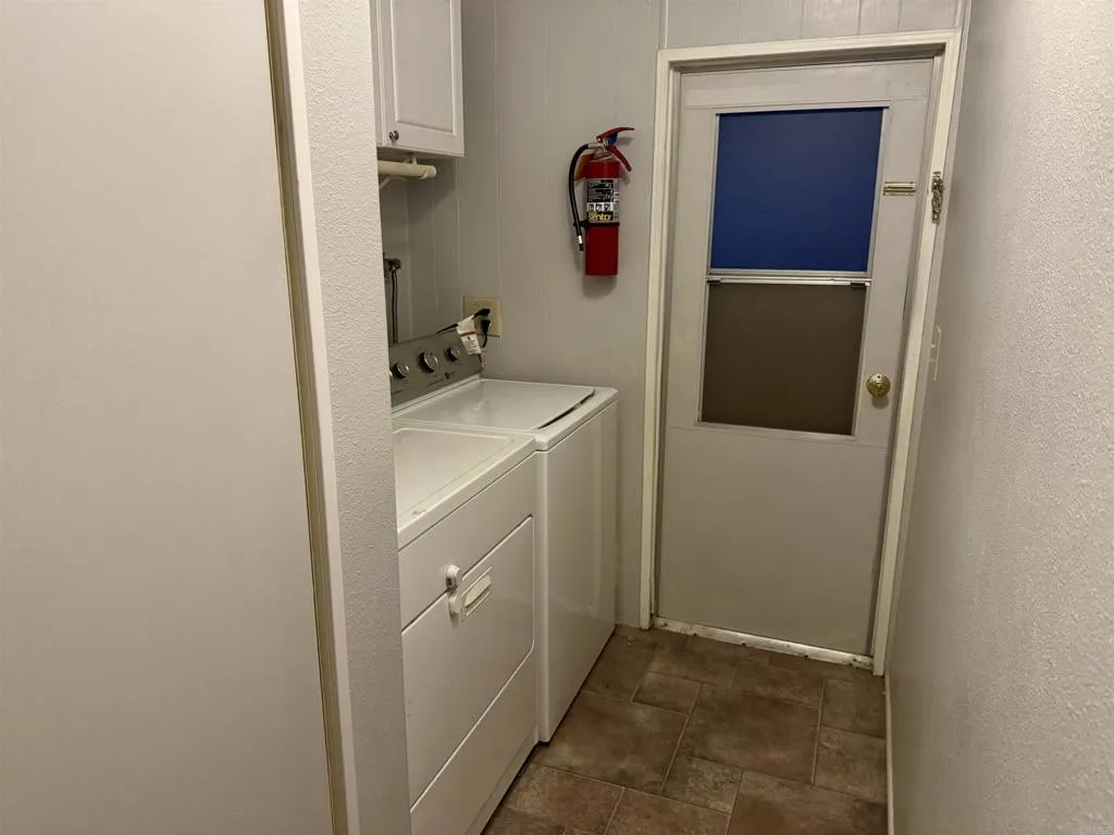 https://cdn.realtyfeed.com/cdn/127/306564383/ef10628ffc51e6a5ea0cff4f2453babc.webp
