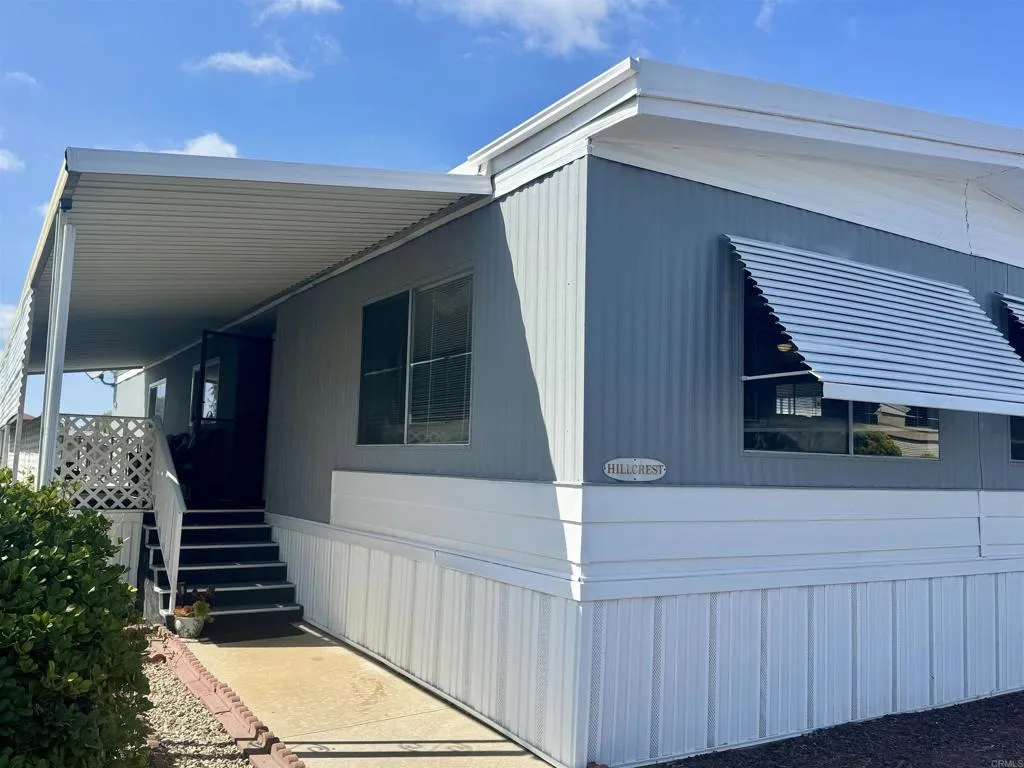 https://cdn.realtyfeed.com/cdn/127/306564383/fab5ffa7ed2aba253a1fddec4bbc2d4b.webp