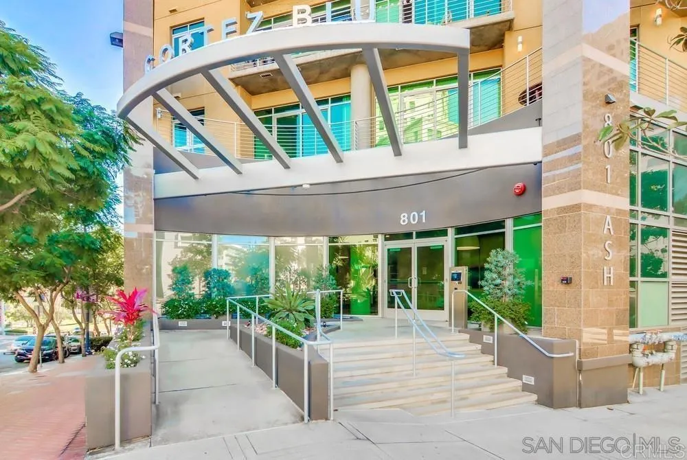 https://cdn.realtyfeed.com/cdn/127/306564397/4d7c3d3cfdd20e3608ab380859d2a8f5.webp