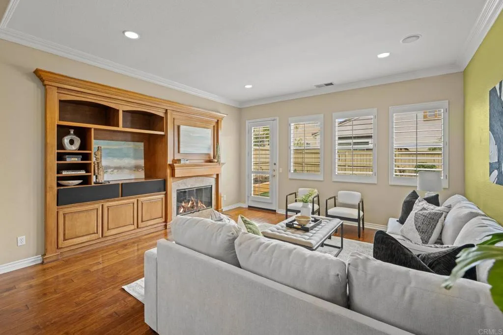 https://cdn.realtyfeed.com/cdn/127/306564422/0670e12c011ea1ba50c18eb3f8c43525.webp