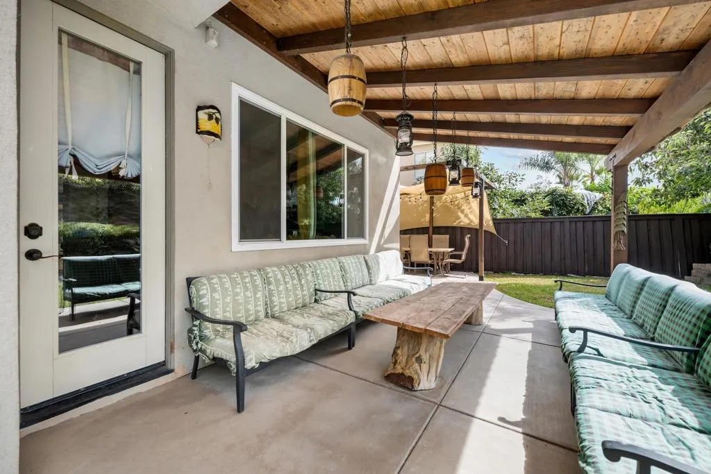 https://cdn.realtyfeed.com/cdn/127/306564439/e6f0b04227d02a3e4bbf976530eeca60.webp