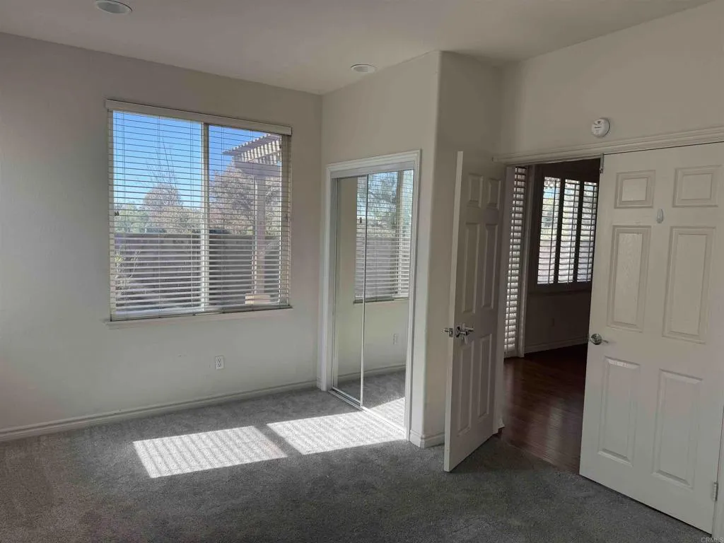 https://cdn.realtyfeed.com/cdn/127/306564464/104047a12230d617e6af7761f7cc59d9.webp