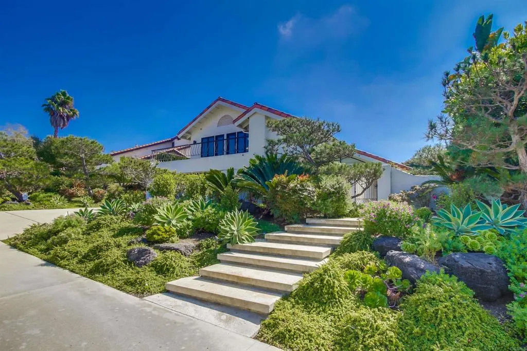 https://cdn.realtyfeed.com/cdn/127/306564470/0693b3298f85b0889d22cb18ebb39f1f.webp