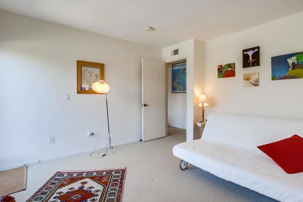 https://cdn.realtyfeed.com/cdn/127/306564470/2dc3bdd4dbd97211a0eef2810a60cb98.webp